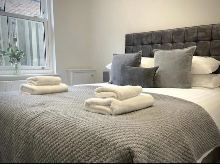Apartmán Moat View Free Parking, Central, Ev Plug York